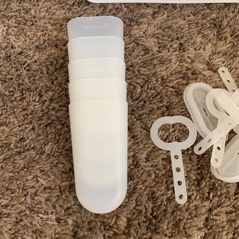 Vintage Tupperware Popsicle Mold Set with Stand - Picture 8 of 9